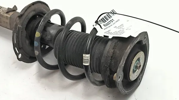 Stoßdämpfer Vorne Links OEM 3Q0413031BP Gebraucht image 3