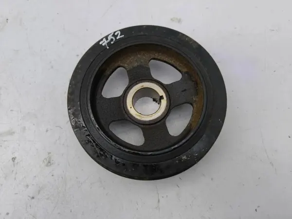 Mitsubishi OE Kampiakselin hihnapyörä OEM 152130465 image 2