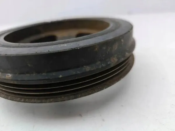 Mitsubishi OE Kampiakselin hihnapyörä OEM 152130465 image 5