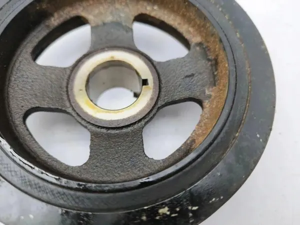 Mitsubishi OE Kampiakselin hihnapyörä OEM 152130465 image 6