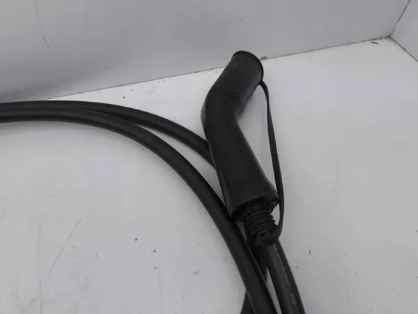 Cabo de carregamento Tesla Model S 2014 OEM AMD131508 image 4