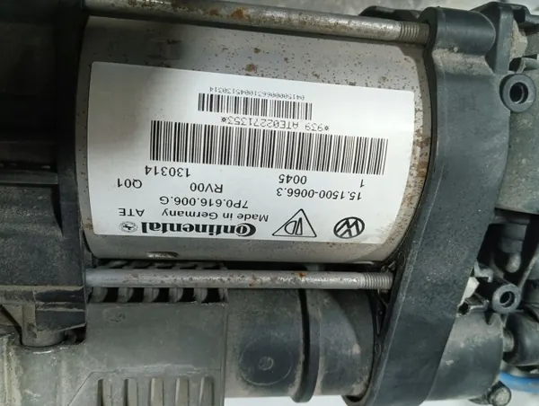 Compresseur de suspension Audi OE d'occasion 7P0616006G image 4