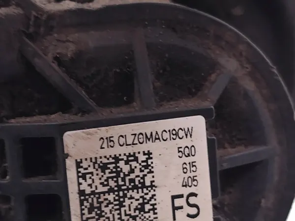 VW T-Roc Taka jarrupuristin OEM 5Q0615405 image 7