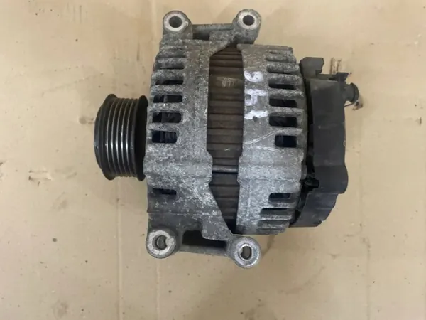 Audi Alternaattori OE 06E903018H image 2