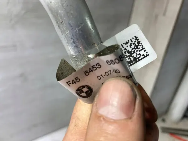 Ilmastointiletku BMW X1 F48 F49 2020 OEM 6808604 image 5