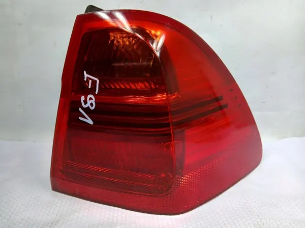 Inserto de lámpara trasera derecha BMW 3 E91 Touring image 3