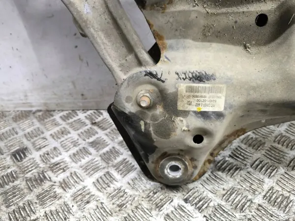 Subchasis delantero Hyundai i40 2012 OEM AMD128215 image 3