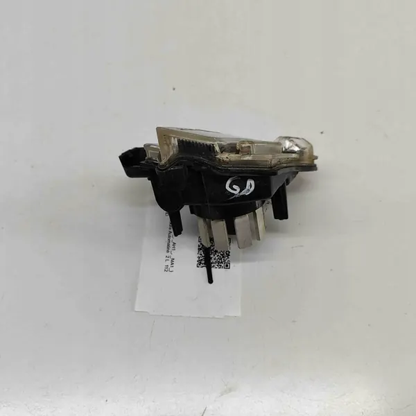 Luz de Ré Lexus UX 2.0L OEM image 4