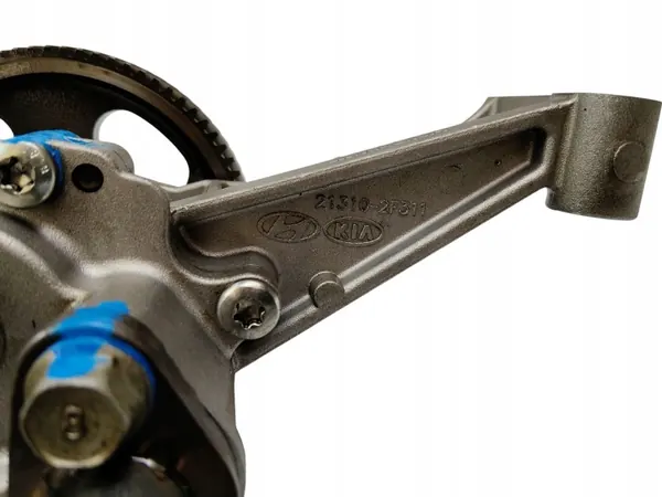 Bomba de aceite usada OEM 21310-2F311 para Kia Sportage III image 4