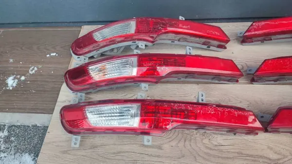 Taka sumuvalot OEM 92406-3U300 Kia image 3