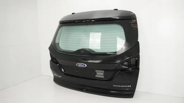 Baklucka Ford Focus MK3 OEM 360201890 - Begagnad image 3