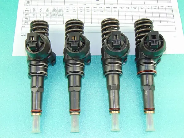 Injetor Bosch 0414720229 038130073BJ image 4