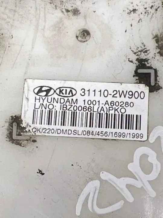 Polttoainepumppu OEM 311102W900 Hyundai Santa Fe II:lle image 3