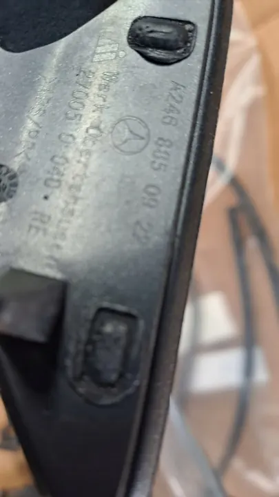 Mercedes Washer Nozzle 2468600647 image 2