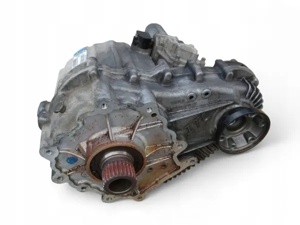 Mercedes GL X164 GL500 5.5 V8 Reducer image 4