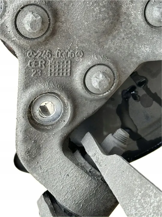 Snodo posteriore sinistro Mercedes A W176 B W246 CLA W117 OE image 7