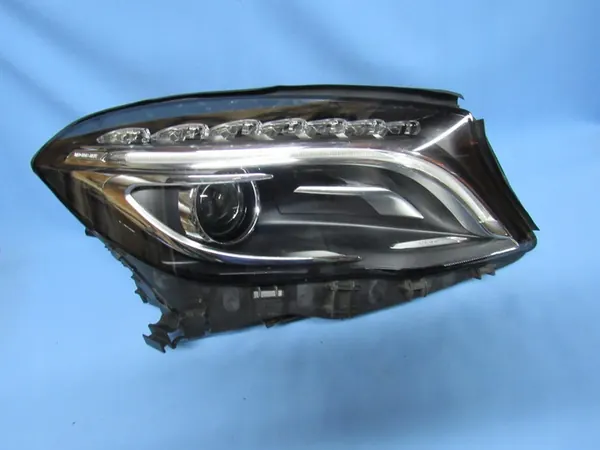 Rechter Koplamp Mercedes GLA W156 Bi-Xenon OEM image 4
