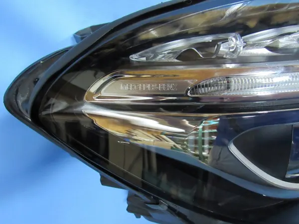 Rechter Koplamp Mercedes GLA W156 Bi-Xenon OEM image 6