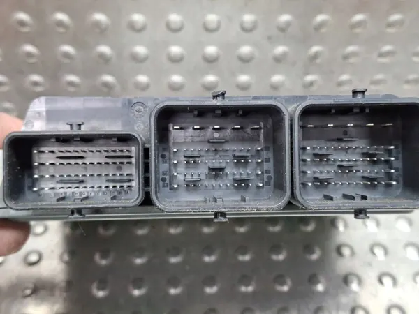 Controller OEM S26282917 voor Citroen Peugeot 1.6 EHDI image 3