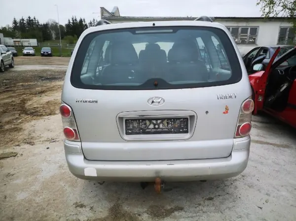 Öljypumppu Hyundai Trajet OEM 2346614 2006 2.0L image 9
