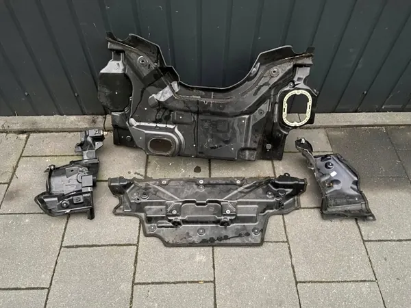 Land Rover Defender skottväggssats OEM L8B2-10B812 image 2