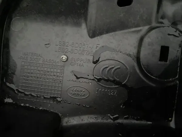 Land Rover Defender skottväggssats OEM L8B2-10B812 image 7