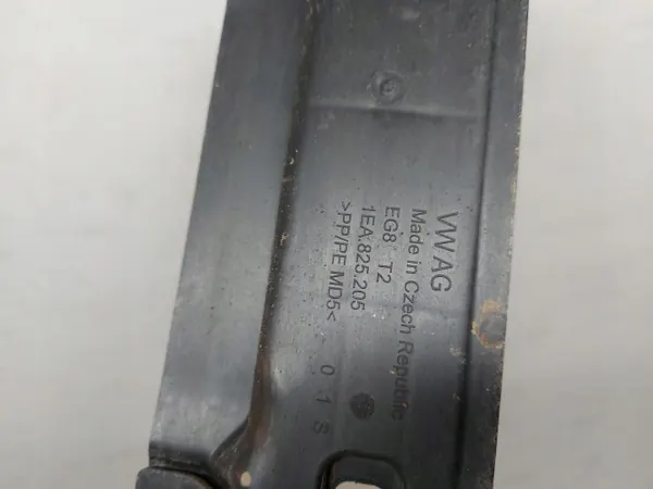 Audi Q4 E-TRON cobertura do soleiro esquerdo OEM 1EA825201 image 3