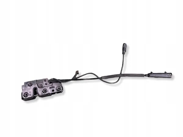 Fecho do Capô Audi OEM 8K1823746 - Estado Usado image 2
