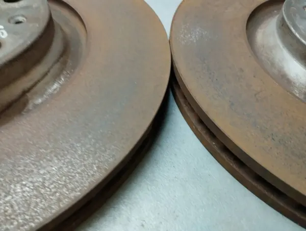 Remklauwen OEM 5Q0615405CT Voor & Achter Set image 3