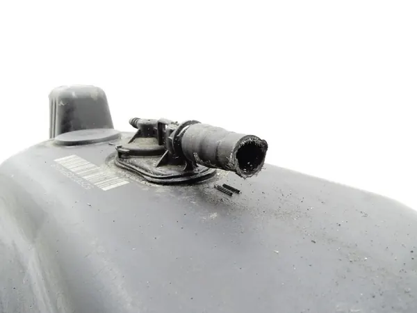 Bomba de tanque AdBlue usado OEM 3Q0131877D para Skoda Superb III image 3