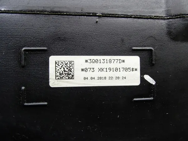 Bomba de tanque AdBlue usado OEM 3Q0131877D para Skoda Superb III image 7