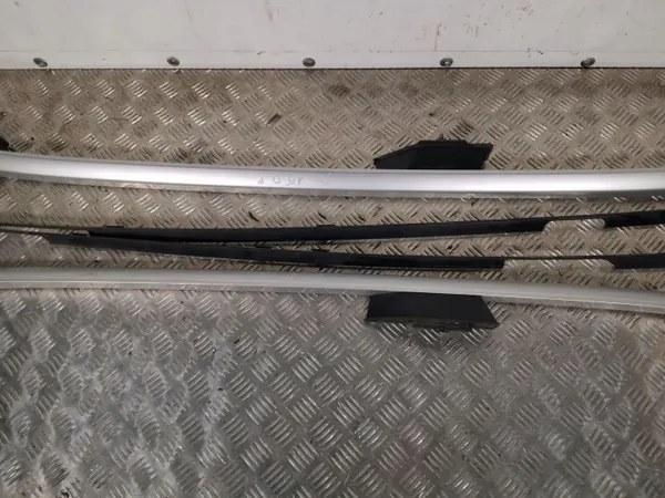 Subaru Forester Dachreling OEM FBZ4764 - Gebraucht image 3