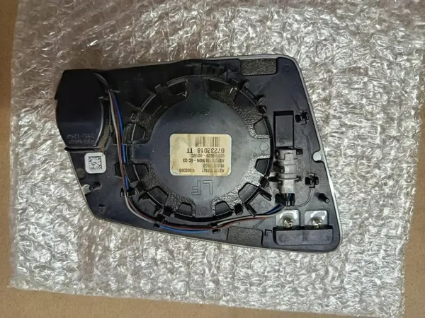 Insert Espelho Esquerdo OEM A2128103321 MIK - Usado image 3