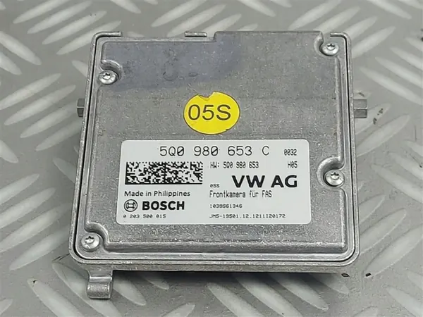 Caméra avant OEM 5Q0980653C pour Octavia III, Golf VII, A3 image 4