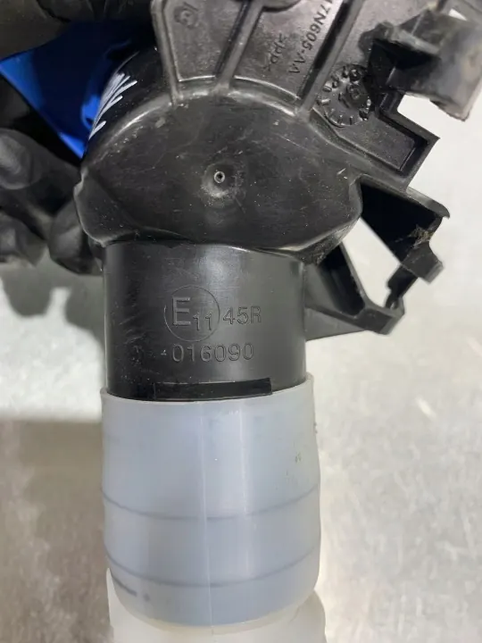 Tube d'entrée lave-glace OEM FBZ18898 pour Jaguar image 6