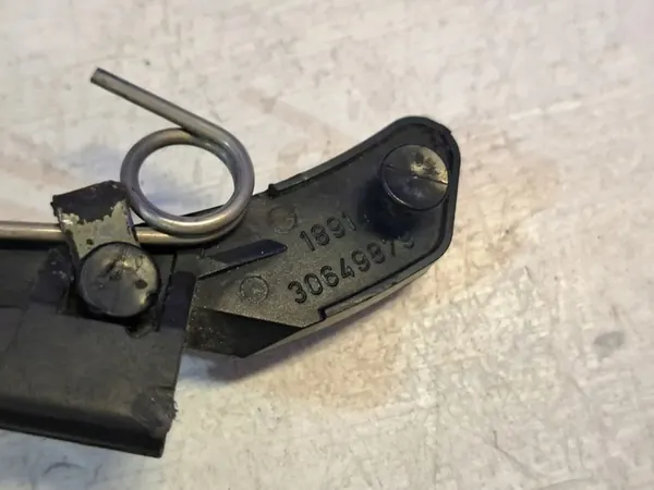 Trappe de réservoir VOLVO S60 I 2.5L 2006 30649879 image 3