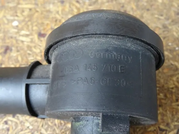 Válvula DV AUDI A3 8L 06A145710E image 3