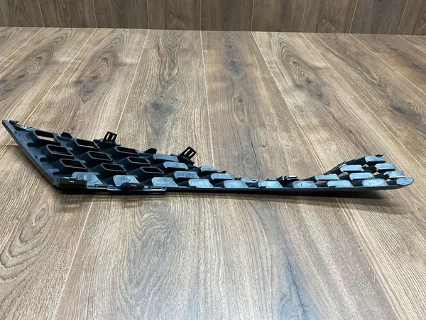 Front Bumper Grille Left Nissan Juke I F15 2014-19 OEM 62075-BV80A image 5