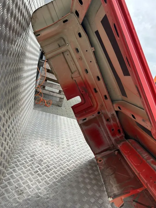 Scania CR19 Kabinenviertel - Gebrauchtes OEM-Teil image 4