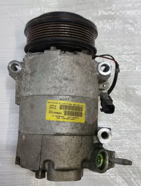 Ford Kuga II AC-compressor OEM GV61-19D629-WA image 2