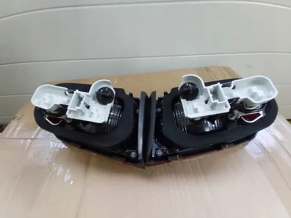 VW GOLF VII Kombi Luz Trasera Izquierda Derecha image 2