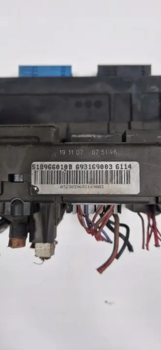 Sicherungskasten BSI OEM 518966010B BMW X5 E70 3.0 D image 3
