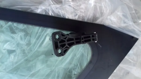 Linker achterzijruit OEM 00048012 - Toyota Aygo image 3