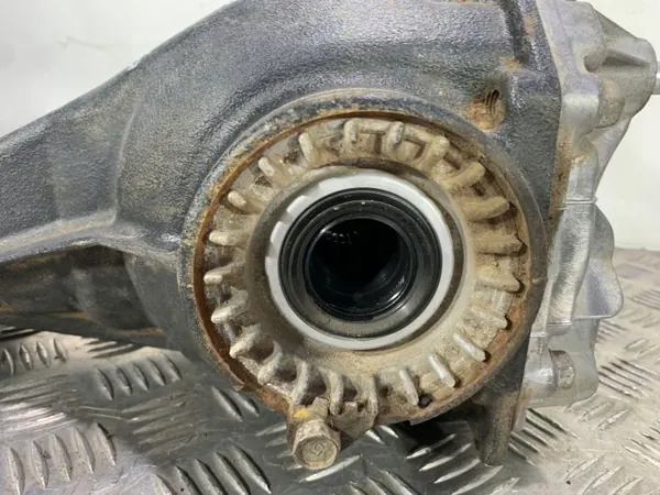 SD0160 Hinterachsdifferential für Subaru Forester SK image 10