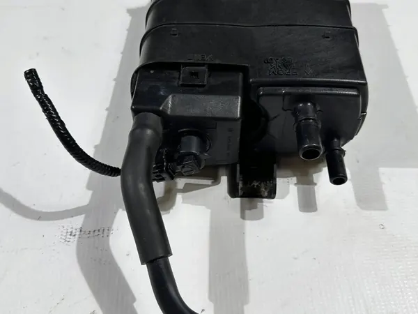 Filtre à charbon vapeur de carburant Lincoln Continental 2017-2020 image 7