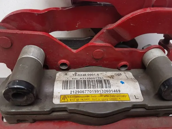 Mercedes-Benz E W212 2014 Airbag Aktuator image 3