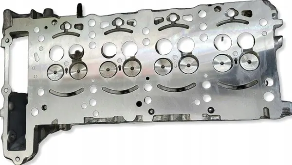 Culata OEM R651016 para Mercedes 2.2 CDI image 2