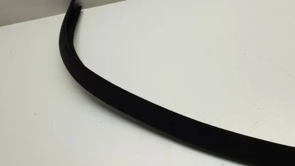 BMW M3 2005 taklucktätning OEM AAA35847 image 4