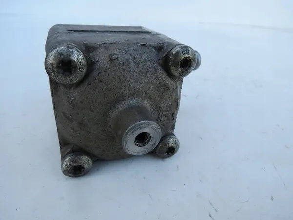 Volvo OE 30741790 bomba de direção assistida image 7