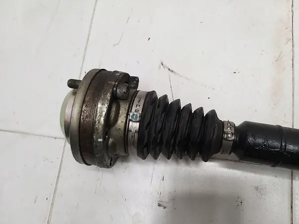 AUDI A1 POLO 6R 1.4TSI CTH DSG Höger drivaxel image 2